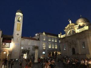 town018